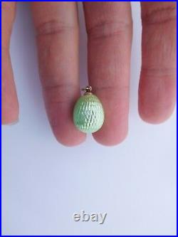 Faberge Imperial Russian 1900 14K 56 Gold Lime Green Enamel Egg Charm Pendant