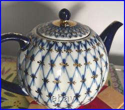 Imperial Russia Lomonosov 26 Oz Teapot & Lid Cobalt Net 22-Karat Gold Nice